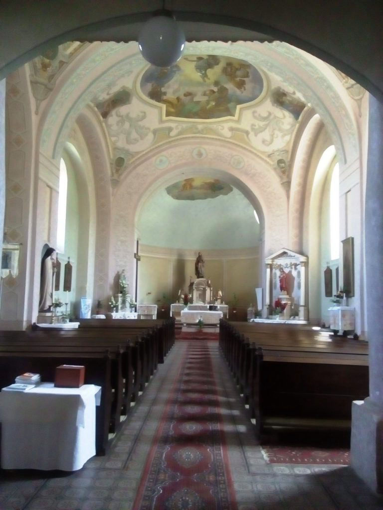 Királydaróci római katolikus templom